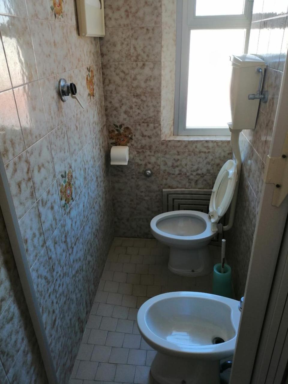 Hotel Manolita Rimini Kültér fotó